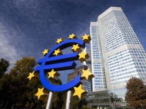 Inflazione e crescita rallentata. Bce e Fed sapranno scegliere il male minore?