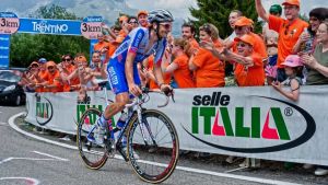 Malacarne ritrova il Giro: «Oggi è una tappa piccante»
