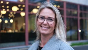 Prøver å berolige de konservative – men temperaturen stiger i Misjonskirken