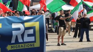 Padova, doppia manifestazione in centro: tensione tra sit-in sulla remigrazione e presidio antifascista