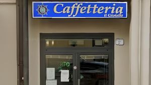 Cadelbosco, furto notturno alla Caffetteria Il Gioiello