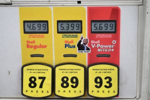 Dwindling Savings Are the US Economy’s Achilles’ Heel