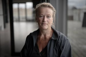 Farlige kræfter slippes løs, når ingen sidder på magten – men i de her uger kan danskerne lære noget af færingerne