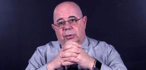 Pedido de revisão criminal apresentado pela defesa de Bolsonaro será julgado improcedente, prevê Roberto Tardelli