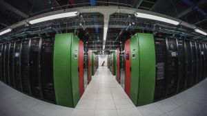 Data Center subacquei e server nelle Dolomiti: le soluzioni estreme per raffreddare l’intelligenza artificiale