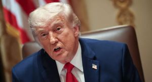 Accordo Usa-Iran: c’è la bozza, Trump prende tempo