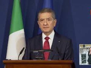 Panetta (Bankitalia): Evitare costosa e dannosa spirale prezzi-salari