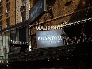 Right Chemistry: Shedding light on the magical finale of Phantom of the Opera