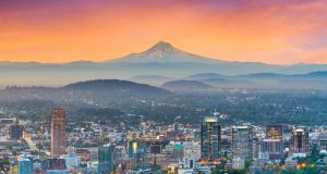 Oregon triumphs in hilariously heated battle that removed a state from the U.S. each day