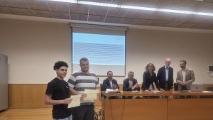 La propuesta ganadora del concurso universitario para una nueva estación de tren en Mieres: Esta sería su ubicación