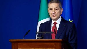 Le imprese non devono perdere il treno dell'AI, avverte Panetta