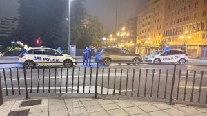 La Policía Local sanciona a un conductor ebrio en el centro de Oviedo: su coche fue llevado por la grúa