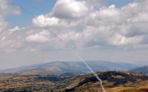 Hezbollah rocket barrage targets Kiryat Shmona, hitting commercial center; no injuries