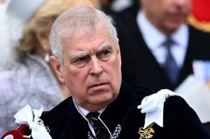 Otkriveno: Bakingemska palata godinama znala za sporne mejlove princa Endrua