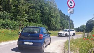 Auch die Navis nutzen die L220 weiter: Fahrt auf Ex-Landesstraße kann richtig teuer werden