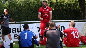 Beim FC Wallbach ist nach der 2:4-Pleite im Kellerduell wieder Zittern angesagt - mit Videos!
