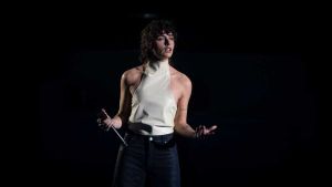 Madame e la sua ribellione introspettiva contro lo show business