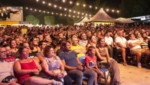 Sagre e festival stritolati dal fisco, costi aumentati e tagli ai programmi: «Si spengono le comunità»