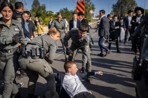 Police rabbi says Haredi draft evaders filing complaints at stations won’t be detained