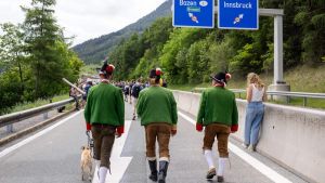 Die Demonstranten fordern nichts Unverschämtes – nur etwas mehr Ruhe