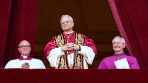 El Papa: poder o autoridad