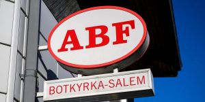 Folkbildningen har kidnappats av vänstern