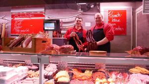 Vom Stall bis zur Wursttheke: In Tannheim wird auf Handwerk und eigene Produktion gesetzt