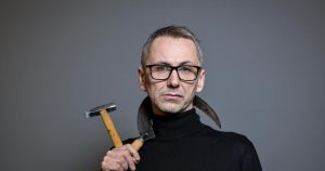 Oliver Frljić i posljednja kazališna predstava u Hrvatskoj