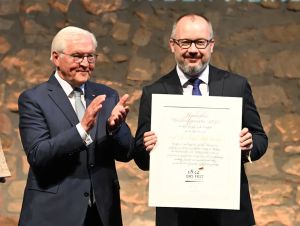 Steinmeiers Doppelmoral: „Sich um die Demokratie zu kümmern, das ist unser aller Angelegenheit”