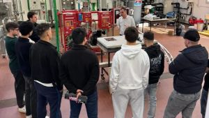 Donato Canzian investe nella scuola, laboratorio innovativo al Galilei: «Accendiamo i ragazzi»