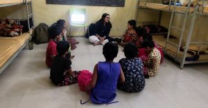 At 17, Bengaluru Teen Helps 1600+ Underprivileged Students Across 5 Countries Speak English Without Fear