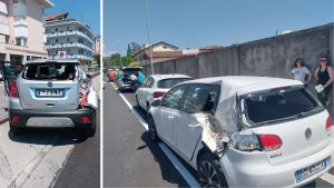 Trattore con rimorchio danneggia quattro auto in sosta a Cividale: polemica sui nuovi parcheggi