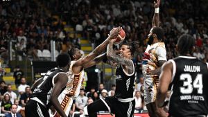 La Virtus batte Venezia e pareggia la serie