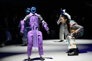 Når tar roboter kontroll over menneskeheten?