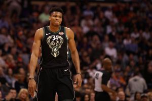 Top 10 NBA Trade Rumors: Giannis Antetokounmpo Trade Buzz Dominates NBA Offseason