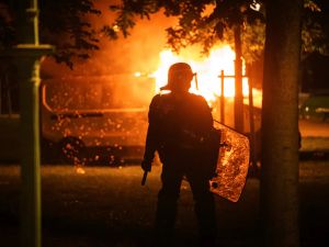 Violences après la victoire du PSG : le degré zéro de la politique