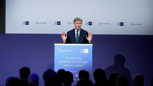 Feijóo ofrece al empresariado catalán 