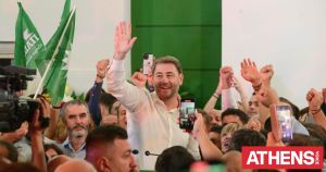 ΠΑΣΟΚ: Τραβάτε με κι ας κλαίω