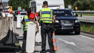 Union will vorerst an Grenzkontrollen festhalten