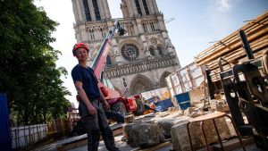 Ispod pariske katedrale Notr Dam arheolozi otkrivaju hiljade godina istorije