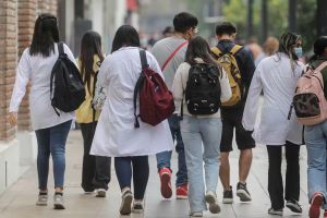 Los riesgos de la ansiedad, las bondades de la reflexión: los dilemas del futuro universitario