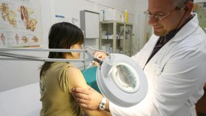 Sanità, case di comunità a rischio: «Noi medici lasciati soli»