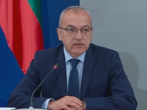 Финансовата илюзия се разпадна: Реалният дефицит на България е 7,4%