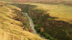 Turkey’s frozen frontier with Armenia starts to thaw
