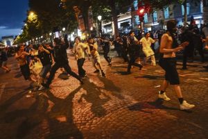 Interpellé, frappé et menacé, un jeune de 14 ans dénonce des violences policières en marge de la victoire du PSG
