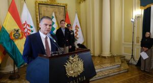 Ernesto Justiniano, nuevo ministro de Defensa: “La tarea inmediata es recuperar la normalidad”