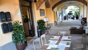Negozi e attività, Prato cambia volto. Il forno Loggetti si spegne, ma c’è una nuova insegna da Tonio