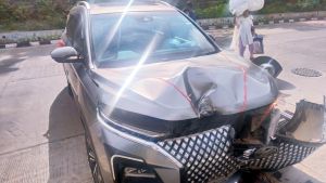 “Mumbai car crash highlights danger of loose manhole covers before monsoon”