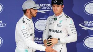 Im Haifischbecken: Eskaliert das Mercedes-Titelduell?