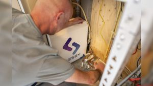 Zonnestroom opslaan is populair: aantal thuisbatterijen in Nederland meer dan verdubbeld